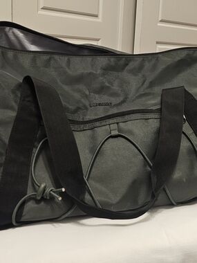 BAGSMART Olive Green Men's Duffel Bag with Black Web Handles